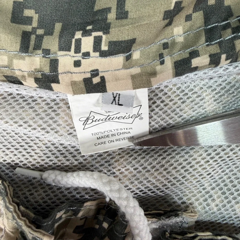 Budweiser Mens XL Digital Camo Board Shorts Green Swim Trunks Logo Mesh Lining
